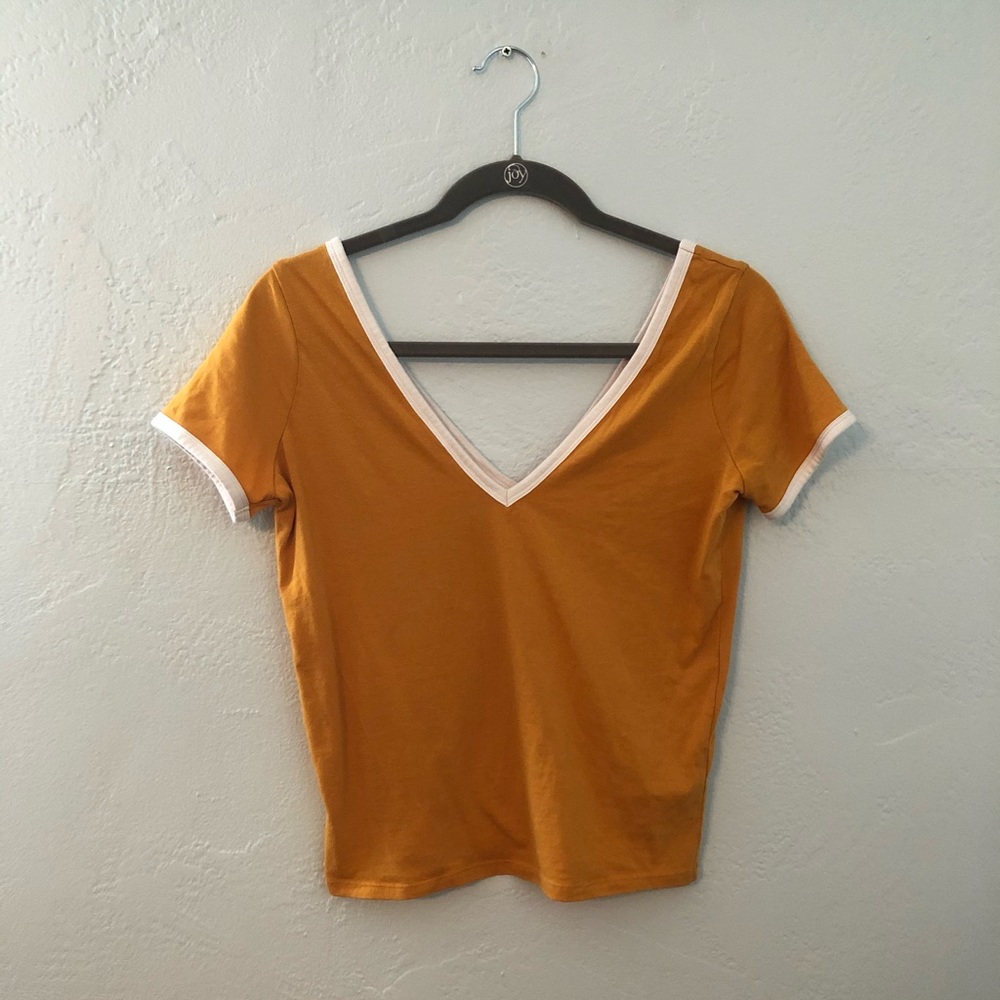 Deep v forever 21 t shirt